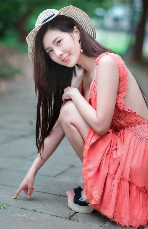 拜仁逆转多特，德国国家德比中凯恩压哨绝杀，德超杯多特对拜仁比分预测